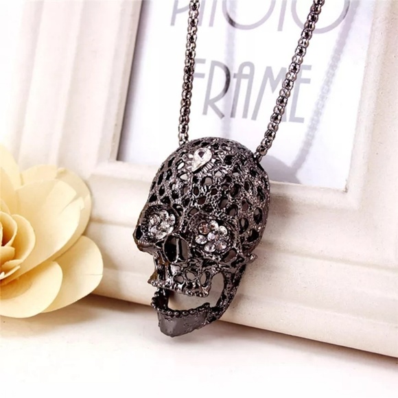 🆕Sugar Skull Chain🆕 - Picture 8 of 8